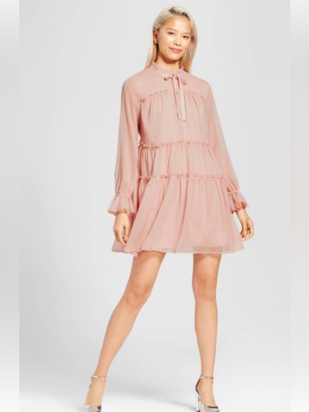 Who What Wear size S pale pink tiered lightweight chiffon dress. Like new shape